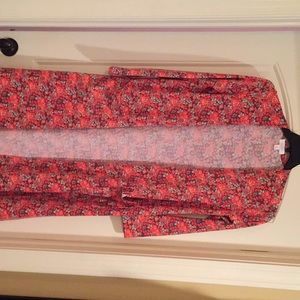 Lula roe Sarah. Small